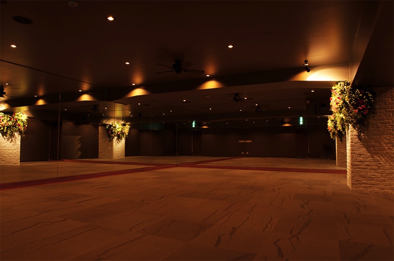 HOT STUDIO SANCTUARY（サンクチュアリ）